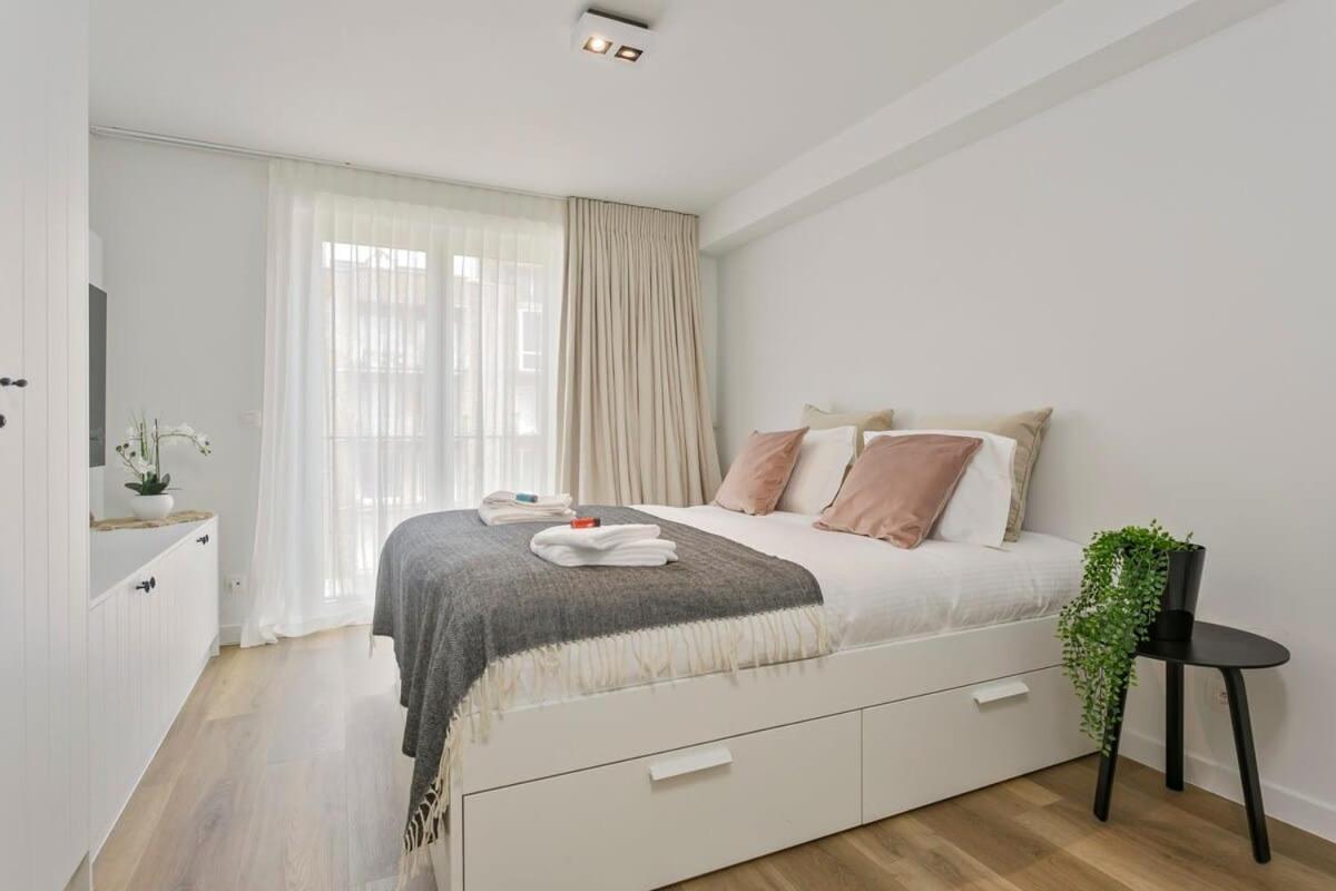 Huswell - Stunning Modern With Terrace And Parking * Knokke-Le-Zoute